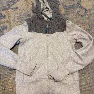 lululemon athletica Gray and Dark Gray Fireside Cableknit long sleeve zip hoodie
